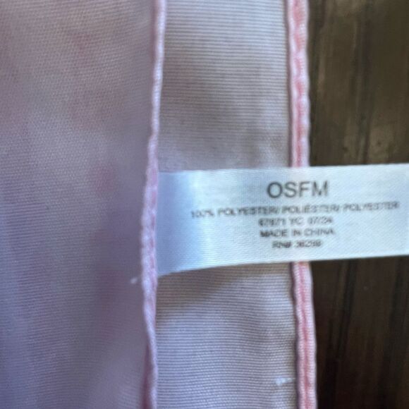 White and Pink Bandana with Horseshoe Design. Cowgirl. Retro. Poly scarf. NWOT - Picture 4 of 6